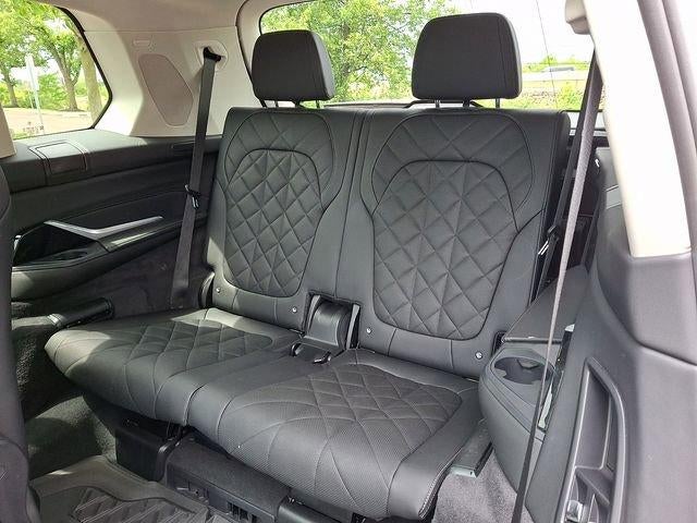 2024 BMW X7 xDrive40i Sports Activity Vehicle