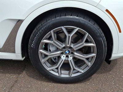 2024 BMW X7 xDrive40i Sports Activity Vehicle