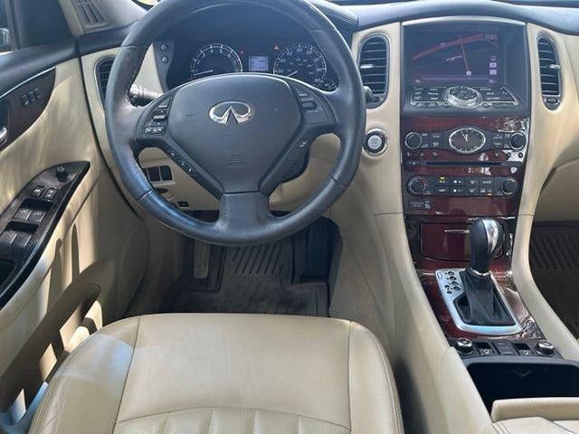 2016 INFINITI QX50 AWD