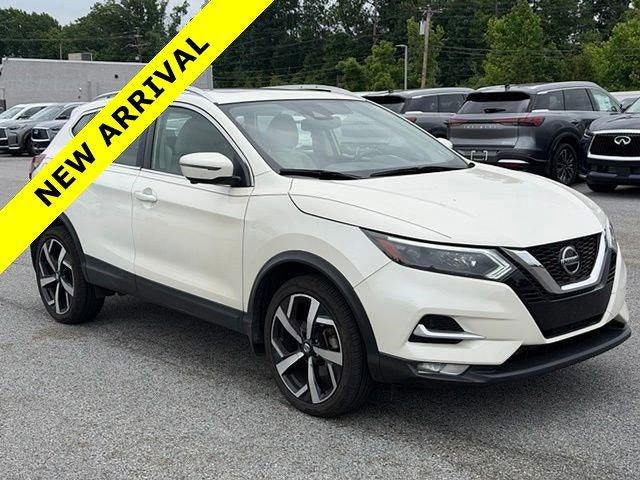 2020 Nissan Rogue Sport SL AWD's photo