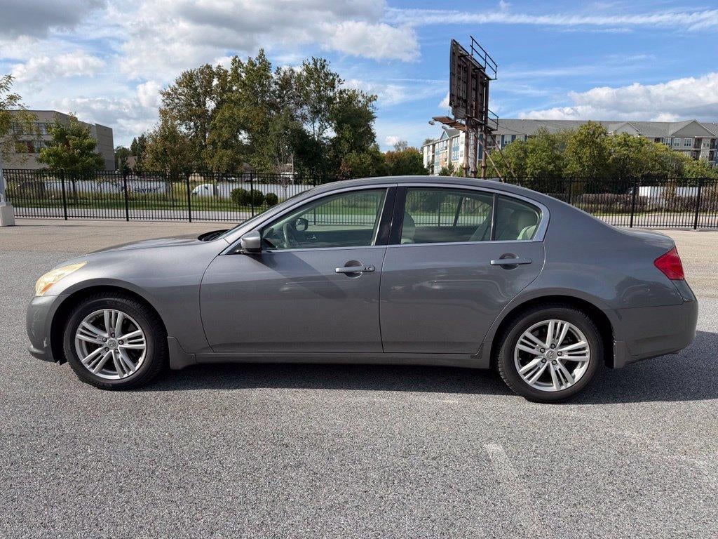 2011 INFINITI G37 Sedan x AWD