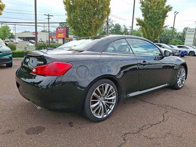 2014 INFINITI Q60 Convertible 2dr