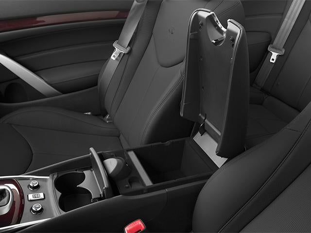 2014 INFINITI Q60 Convertible 2dr