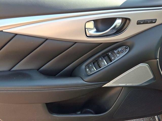 2023 INFINITI Q50 LUXE AWD