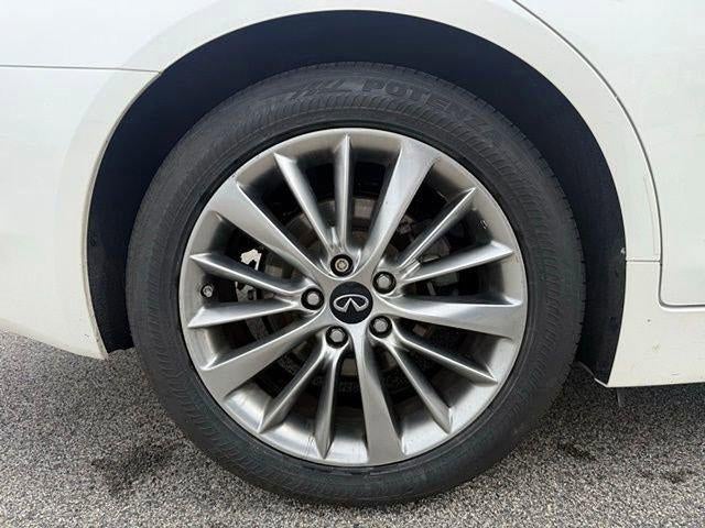 2023 INFINITI Q50 LUXE AWD