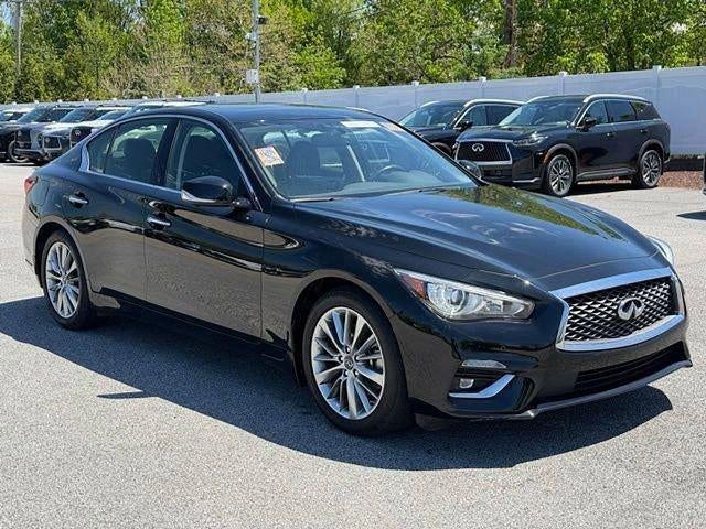 2023 INFINITI Q50 LUXE AWD
