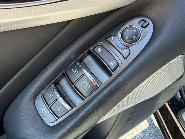 2023 INFINITI Q50 LUXE AWD