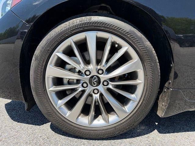 2023 INFINITI Q50 LUXE AWD