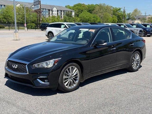 2023 INFINITI Q50 LUXE AWD