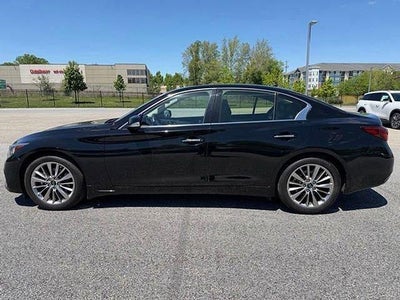 2023 INFINITI Q50 LUXE AWD