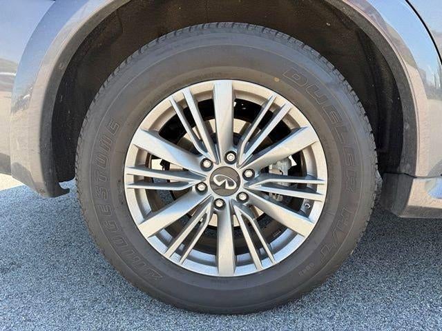 2023 INFINITI QX80 LUXE AWD