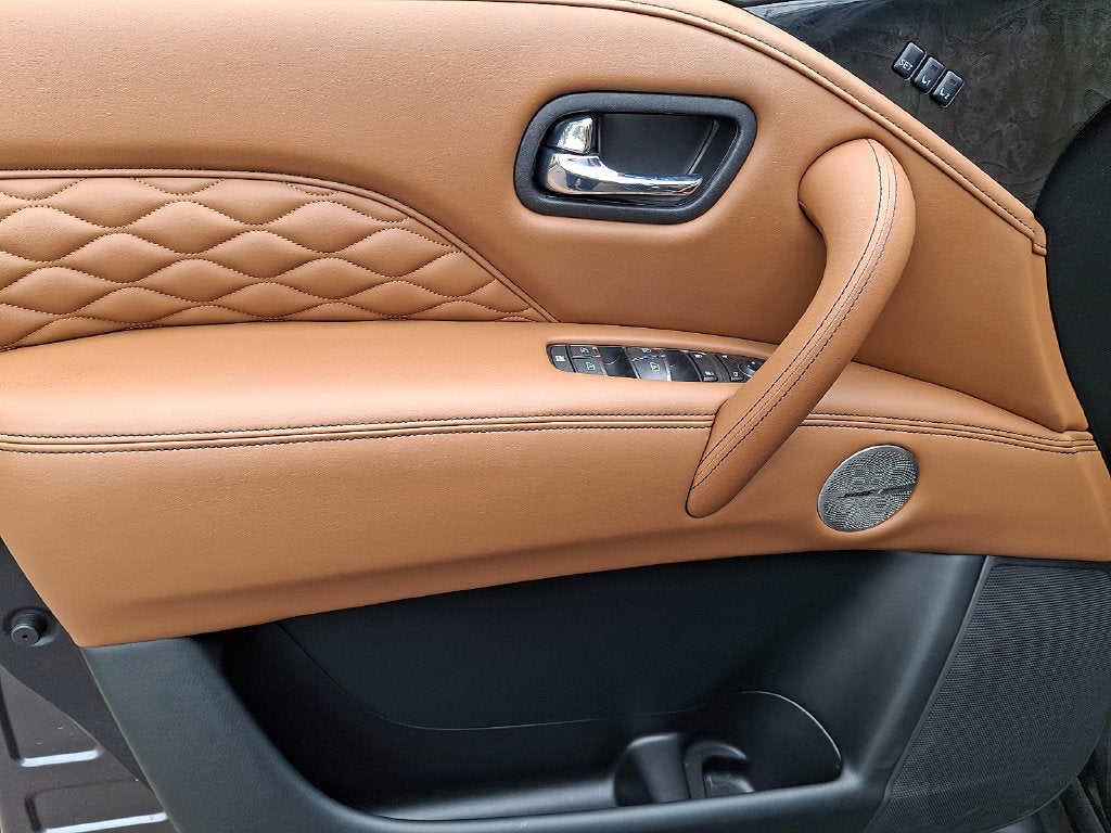 2023 INFINITI QX80 SENSORY AWD