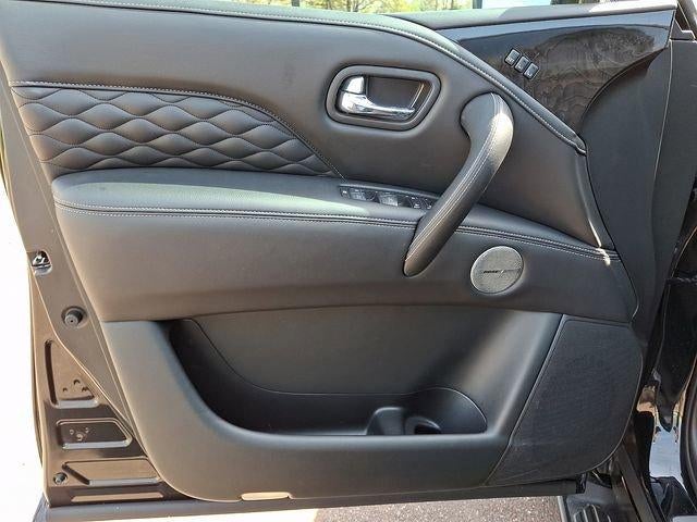 2024 INFINITI QX80 SENSORY AWD