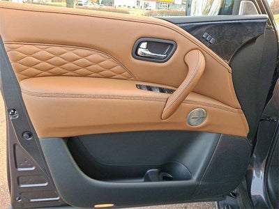 2024 INFINITI QX80 SENSORY AWD