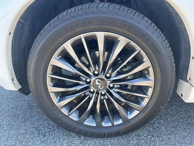 2024 INFINITI QX80 SENSORY AWD