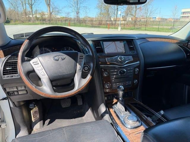 2017 INFINITI QX80 AWD