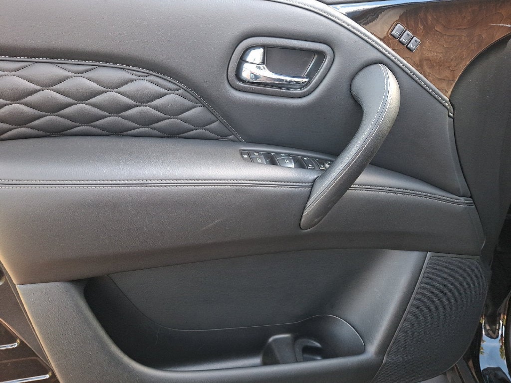 2018 INFINITI QX80 4WD