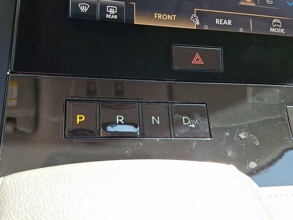 2027 INFINITI QX80 LUXE AWD *Ltd Avail*