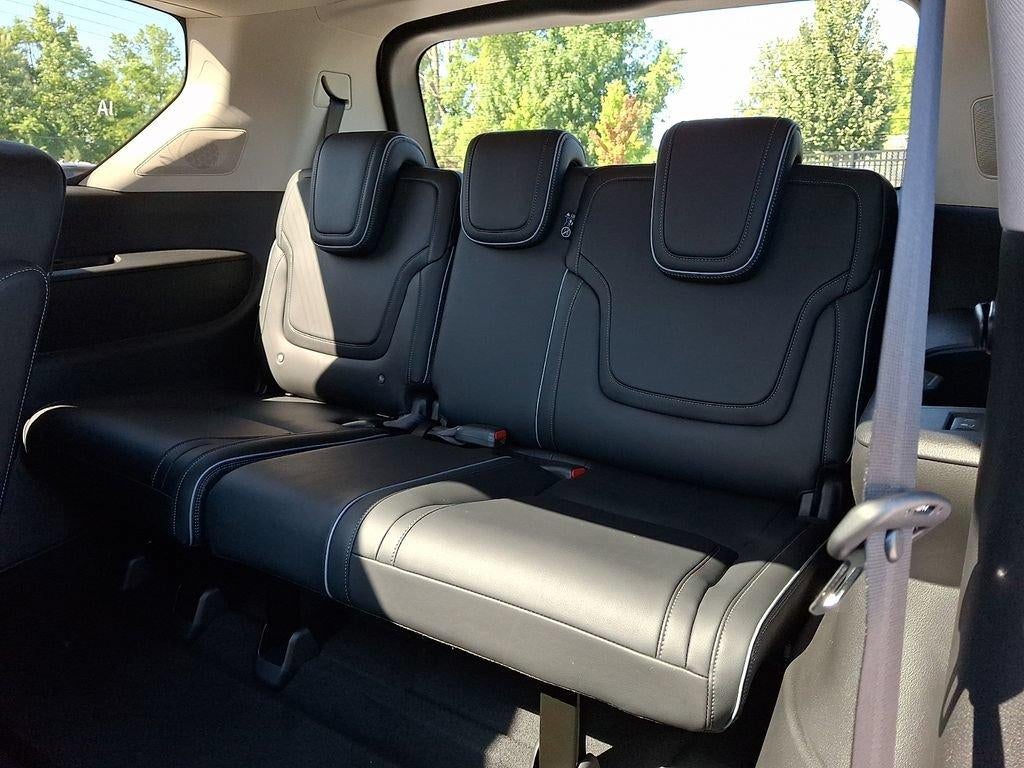 2027 INFINITI QX80 LUXE AWD *Ltd Avail*
