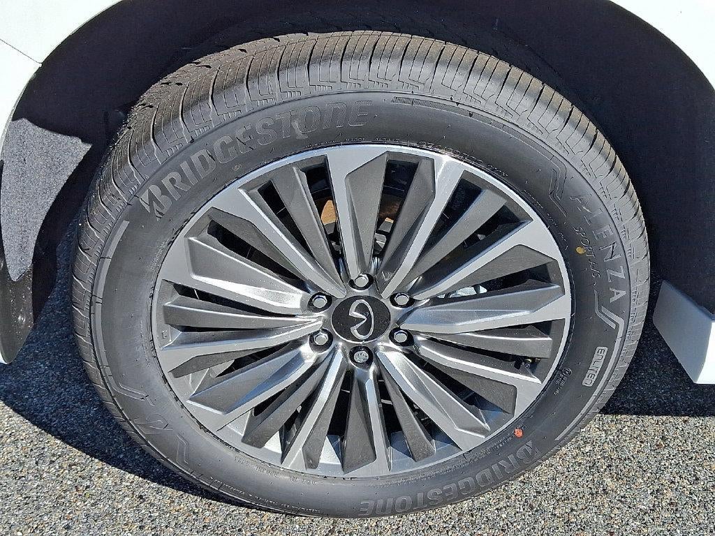 2027 INFINITI QX80 LUXE RWD *Ltd Avail*
