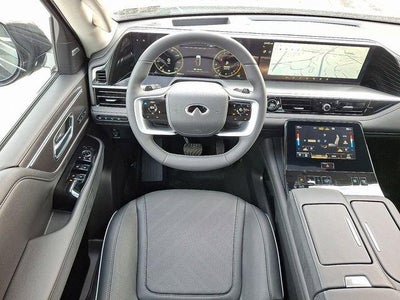 2026 INFINITI QX80 LUXE AWD