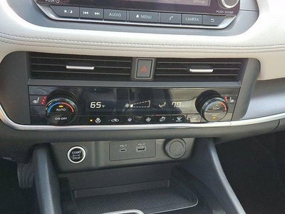 2023 Nissan Rogue AWD SV