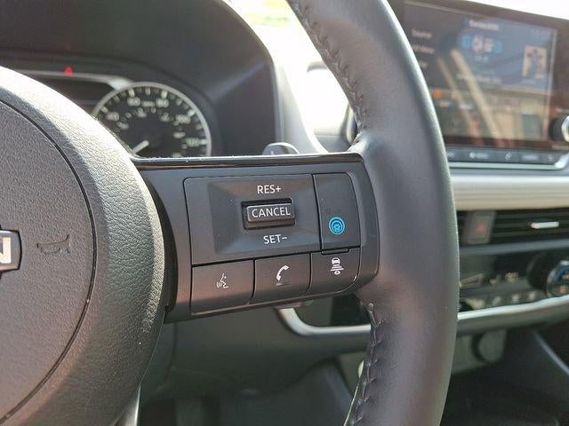 2023 Nissan Rogue AWD SV