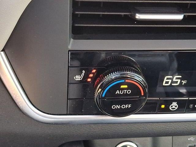 2023 Nissan Rogue AWD SV