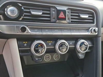 2023 Genesis G70 2.0T AWD