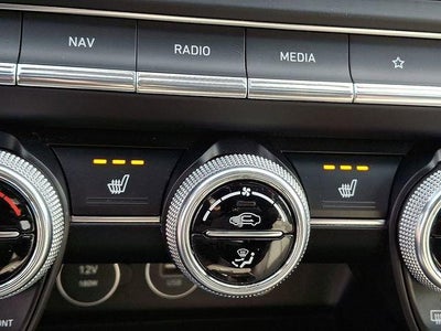 2023 Genesis G70 2.0T AWD