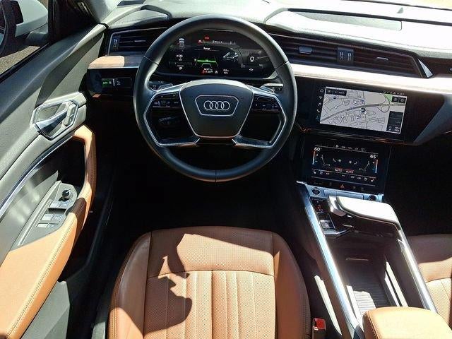 2022 Audi e-tron Premium Plus quattro