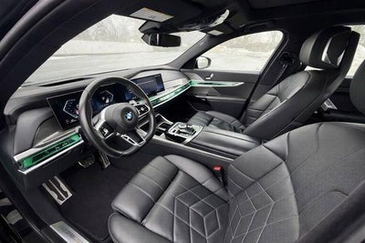 2024 BMW 740i xDrive Sedan