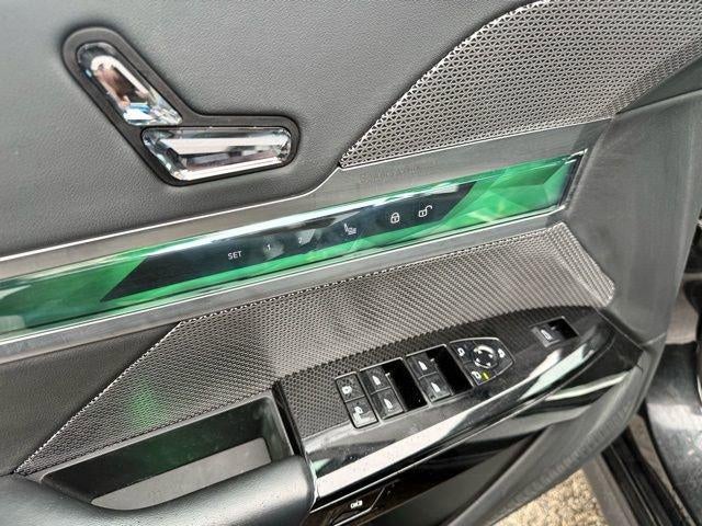 2024 BMW 740i xDrive Sedan