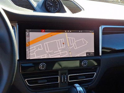 2024 Porsche Macan AWD