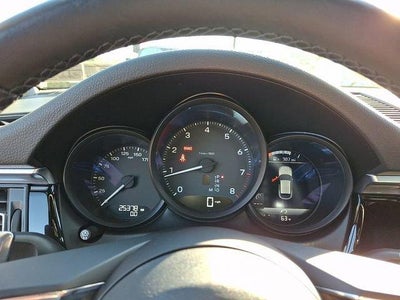 2024 Porsche Macan AWD