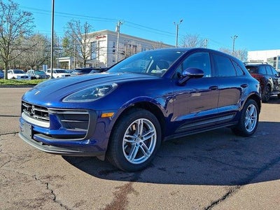 2024 Porsche Macan AWD
