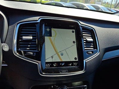 2017 Volvo XC90 T6 AWD 7-Passenger Momentum