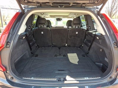 2017 Volvo XC90 T6 AWD 7-Passenger Momentum