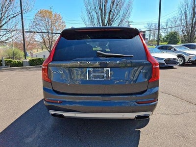 2017 Volvo XC90 T6 AWD 7-Passenger Momentum