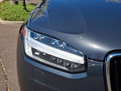 2017 Volvo XC90 T6 AWD 7-Passenger Momentum