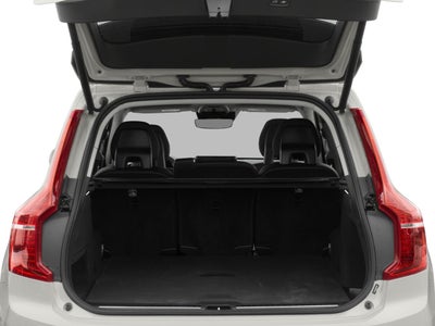 2017 Volvo XC90 T6 AWD 7-Passenger Momentum