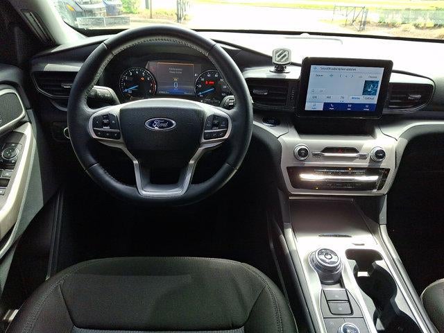 2023 Ford Explorer XLT 4WD