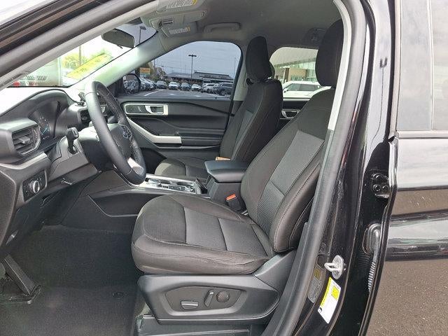 2023 Ford Explorer XLT 4WD