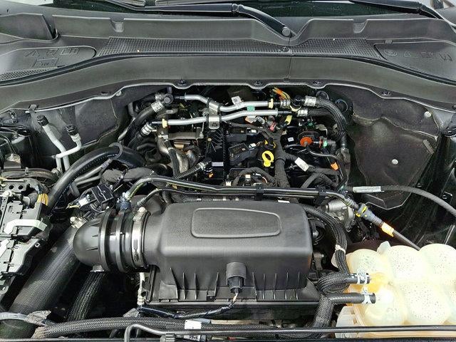 2023 Ford Explorer XLT 4WD