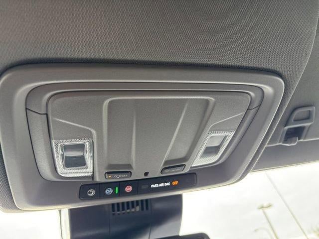 2025 GMC Sierra 1500 Crew Cab Short Box 4-Wheel Drive SLT