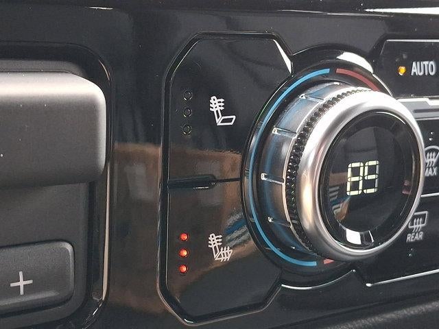 2025 GMC Sierra 1500 Crew Cab Short Box 4-Wheel Drive SLT