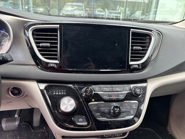 2024 Chrysler Pacifica Touring L FWD