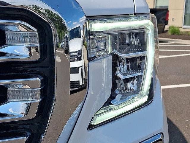 2022 GMC Sierra 1500 Limited Crew Cab Short Box 4-Wheel Drive SLT