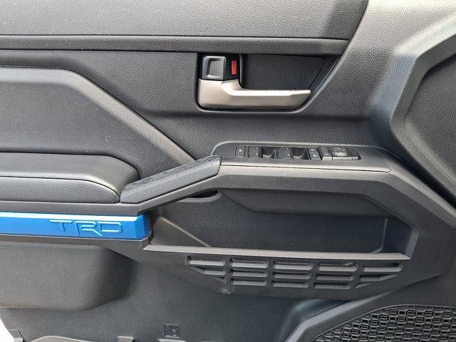 2024 Toyota Tacoma 4WD 4WD TRD Off Road Double Cab 5' Bed AT (Natl)