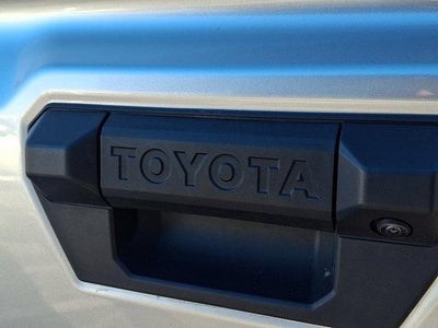 2025 Toyota Tacoma 4WD 4WD SR Double Cab 5' Bed AT (GS)